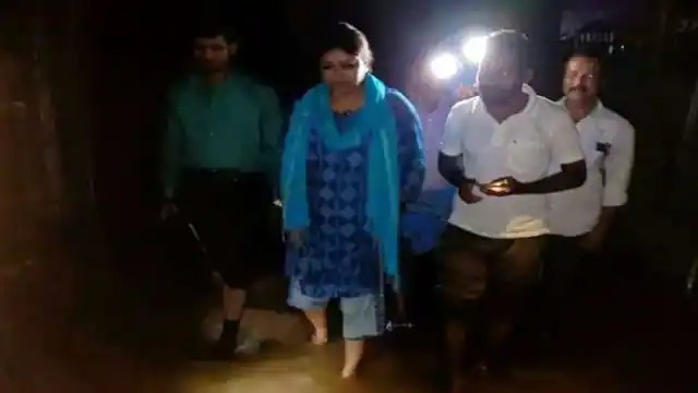 भाजपा विधायक ने एक बुजुर्ग महिला से धुलवाए पैर, सोशल मीडिया पर वीडियो हुआ वायरल