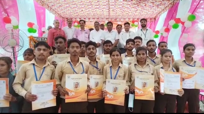 रोजगार मेले का आयोजन 2000 बच्चों को रोजगार देने का लक्ष्य राज्य मंत्री स्वतंत्र प्रभार दिनेश सिंह ने किया मेले का उद्घाटन