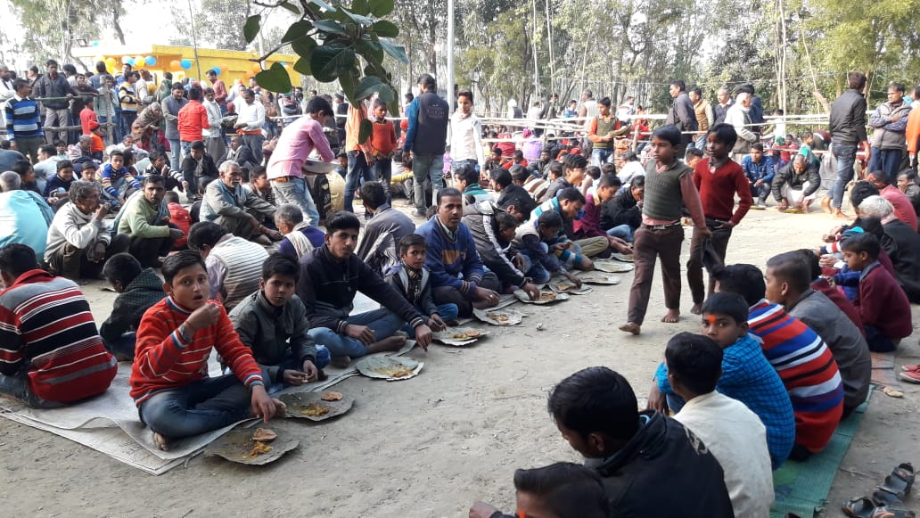बनवारी दास बाबा के ऐतिहासिक भंडारे में हजारों भक्तों ने छका प्रसाद
