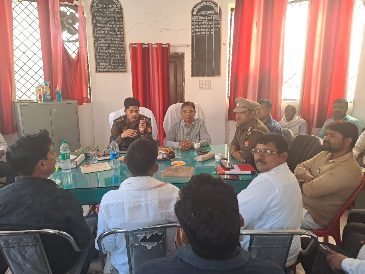 आगामी होली पर्व के दृष्टिगत से एसडीएम व सी ओ सलोन की अध्यक्षता में पीस कमेटी की बैठक ‌हुई संपन्न