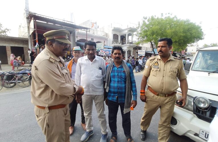 पूर्व प्रधान सहित 2 की जेब से दिनदहाड़े 41000 रुपये चोरी