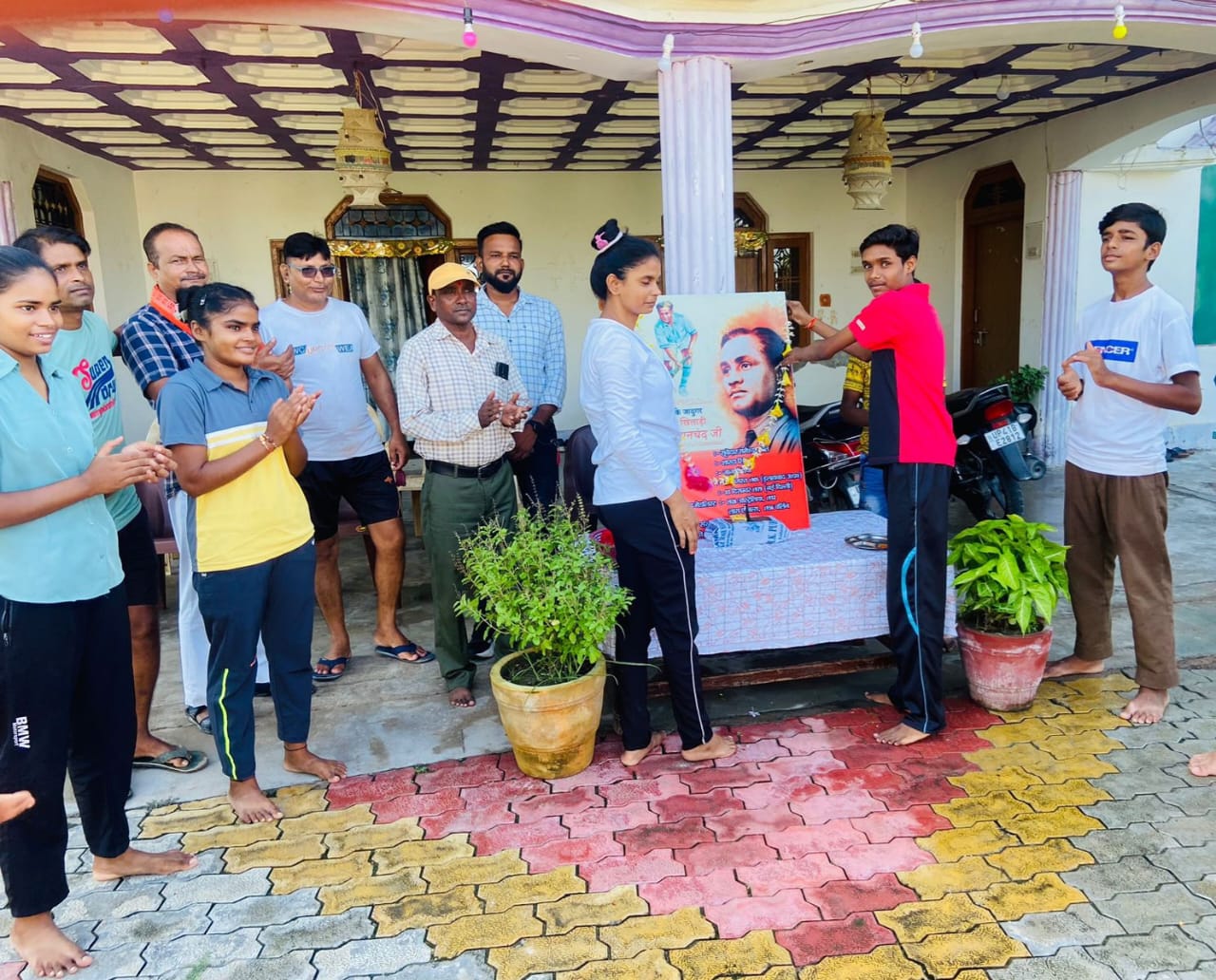 In Shivgarh, joyousness was honored on the birth anniversary of hockey magician Major Dhyanchand.