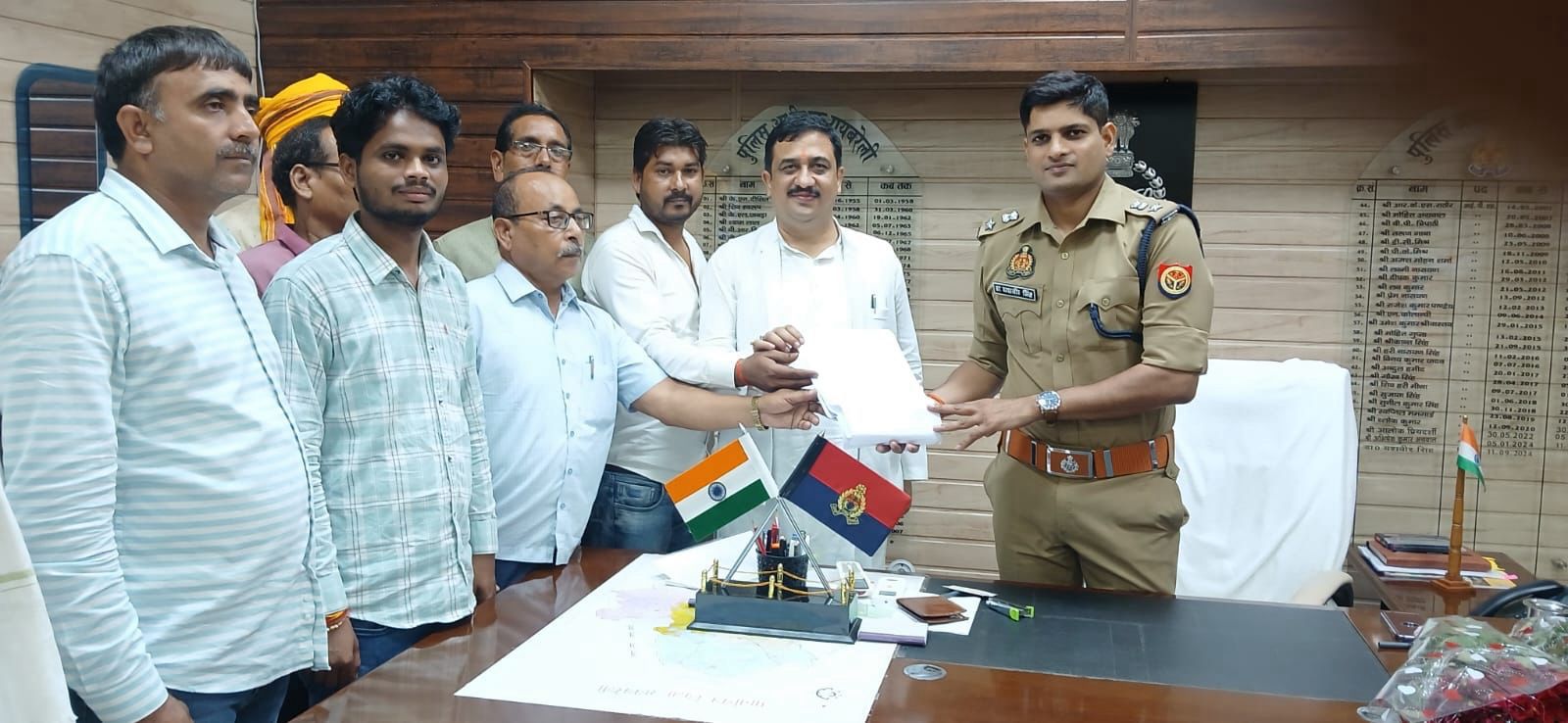 Former candidate of Unchahar and State Secretary met the Superintendent of Police regarding the disclosure of thieves.