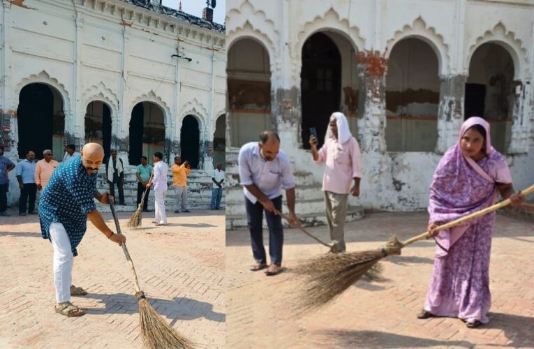 गांधी,शास्त्री की जयंती पर शिवगढ़ में चलाया गया स्वच्छता अभियान