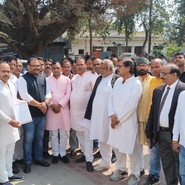 रायबरेली में हिंदू संगठनों का शक्ति प्रदर्शन