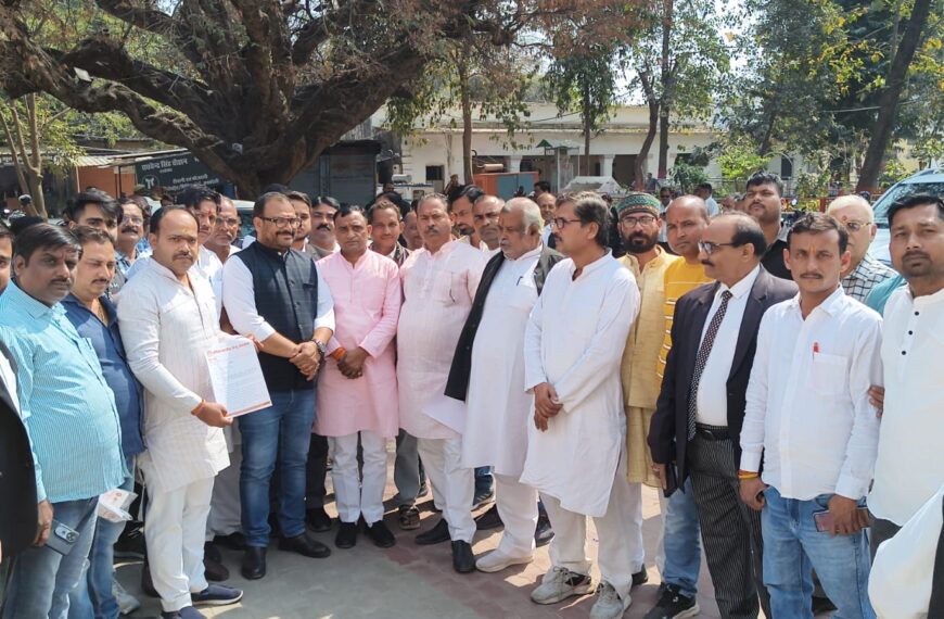 रायबरेली में हिंदू संगठनों का शक्ति प्रदर्शन